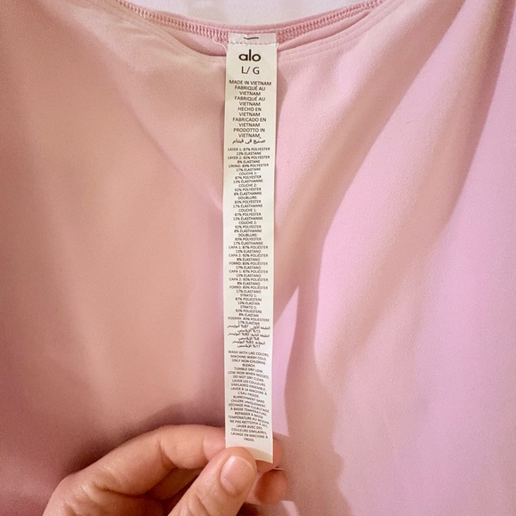 ALO YOGA - Alosoft Courtside Tennis Dress (Sugarplum) - Picture 6 of 13